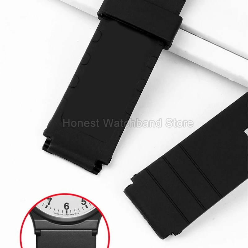 Sleek Black Minimalist Resin Watch Band - 16mm, Seamless Comfort