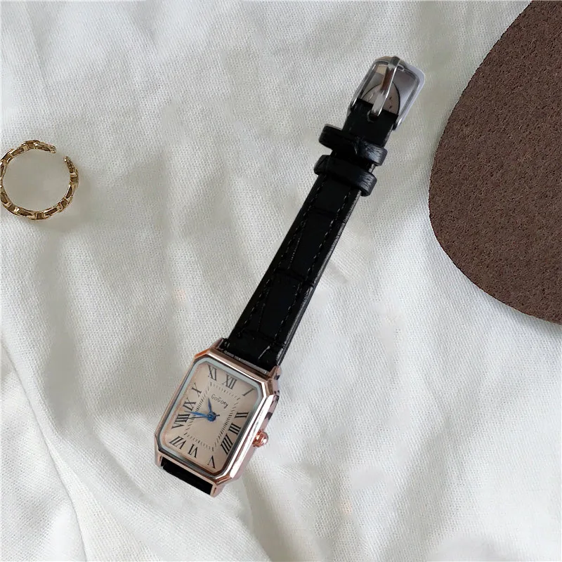 Women's Watch Retro Roman Blue Needle Scale Design Fashionable Square Watch Quartz Watch