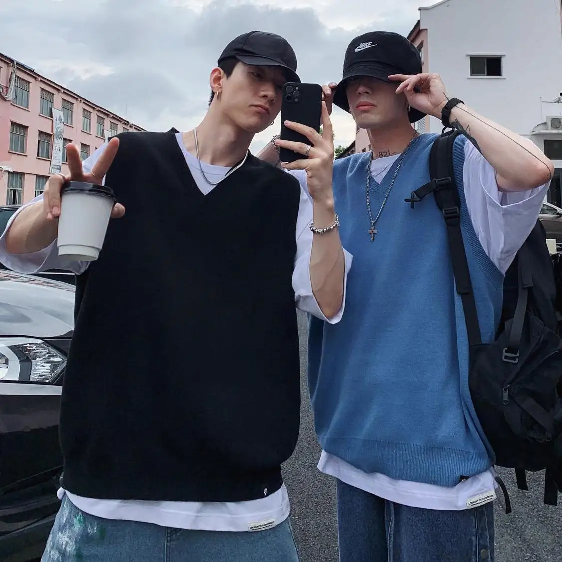 

Solid Color Knitted Sweater Vest Loose Spring 2023 New Sleeveless Sweater Fashion Korean Clothing Harajuku Male Knitwear A08