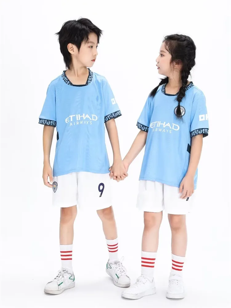children's sport set boy girl MaNChesste Fans shirt Training wear men and kids games football kits Leisure Uniforms