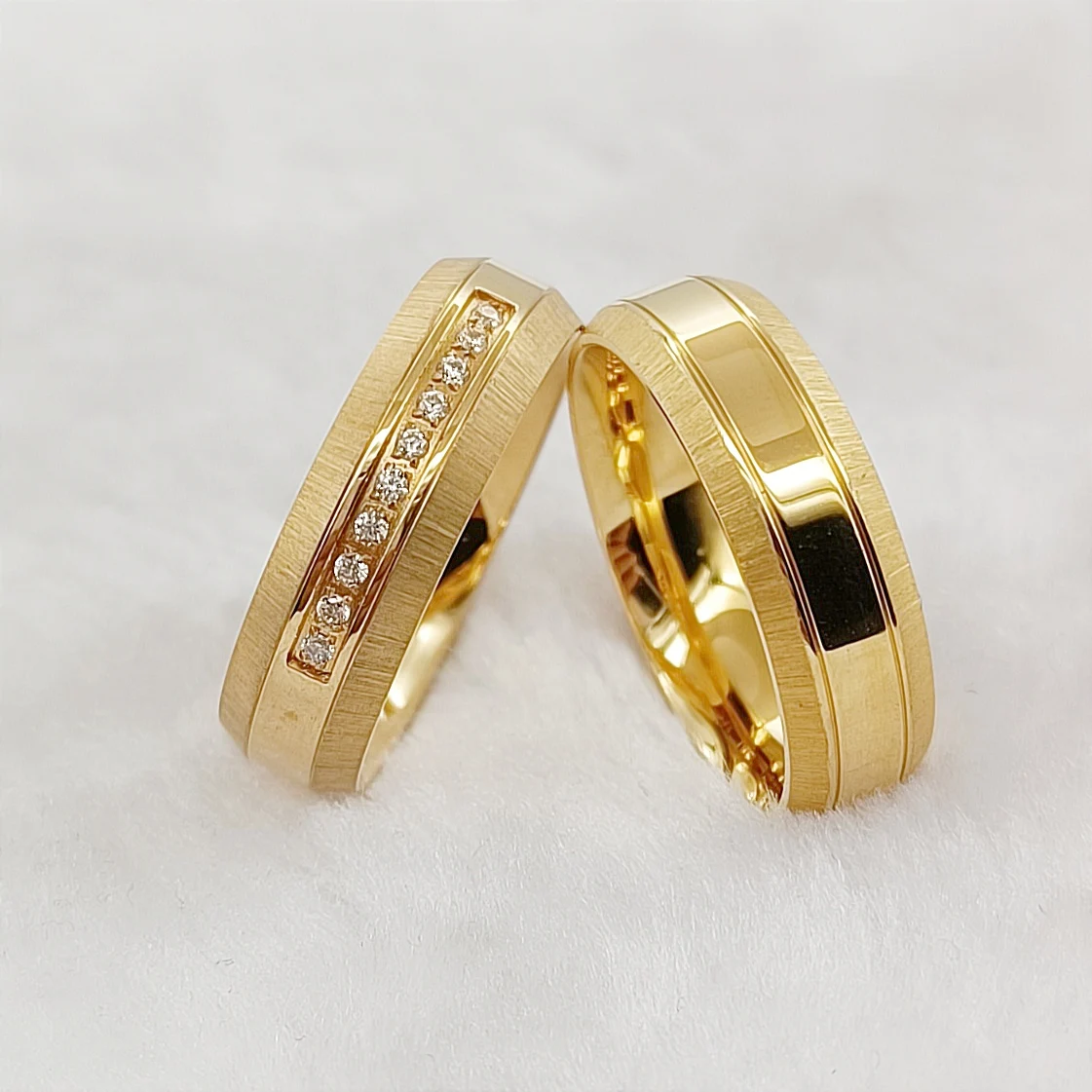 

Dubai 18k Gold Plated Proposal Wedding Rings Set for Couples Surgical Stainless Steel Jewelry Alliance