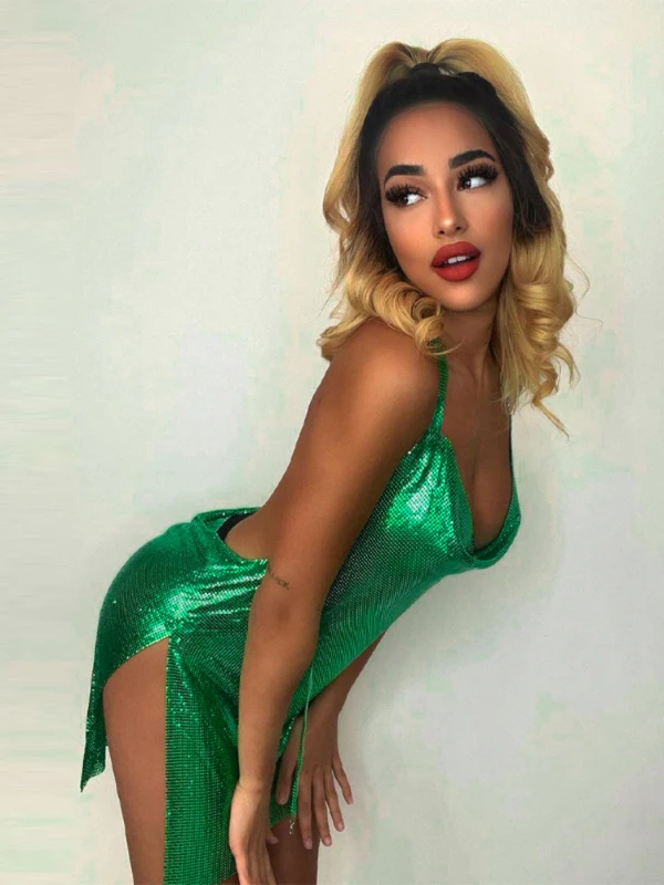 Sexy and Fashionable Women' Elegant Short Dress with Hanging Neck Backless...