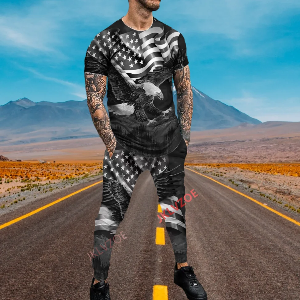 2023 Summer Men's Casual Sports Suit 2-piece Smile Printed T-shirt + Trousers Jogging Suit Fashion Street Short Sleeve Pants