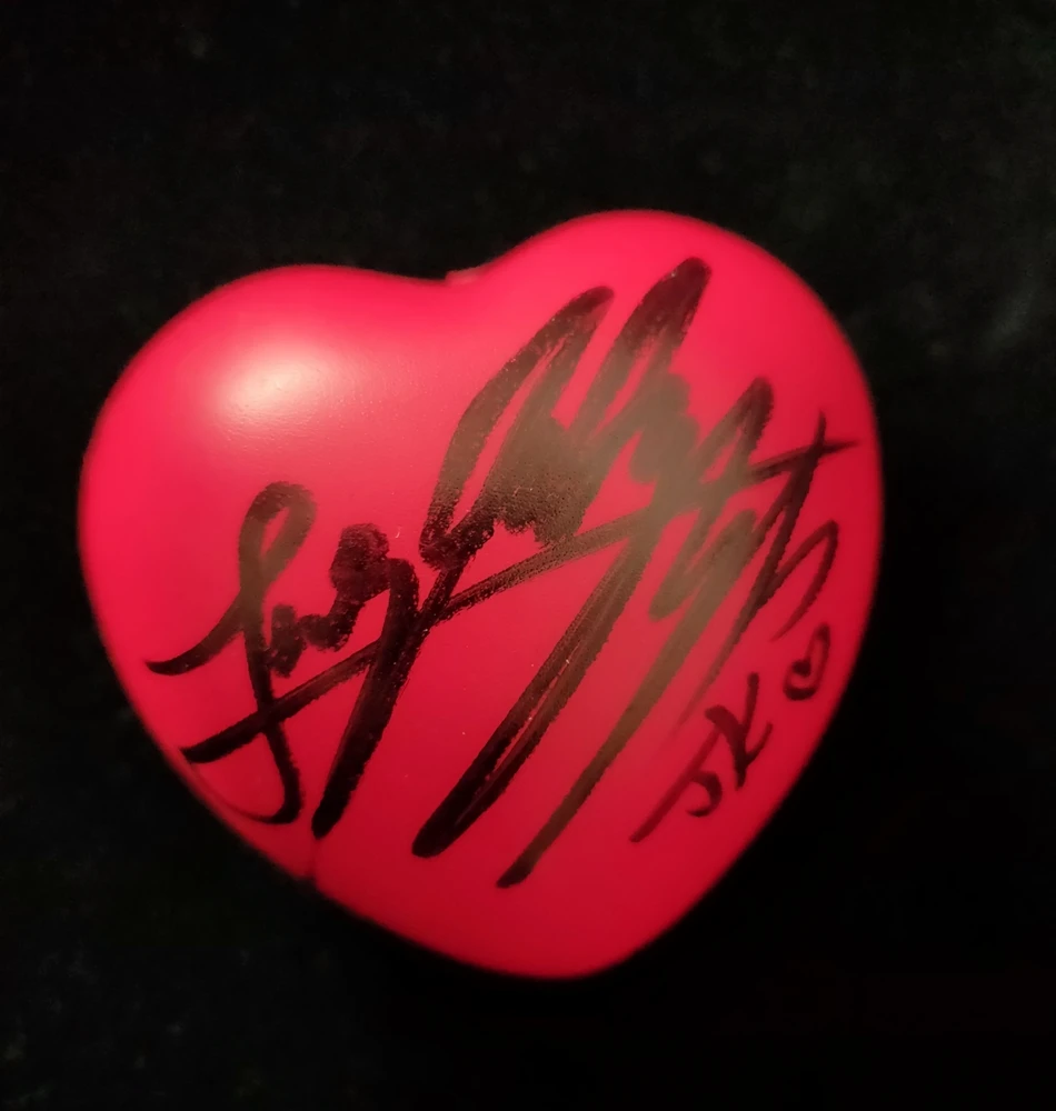 Jk jung-kookサイン入りサイン入りハートボールレッドK-POP 2022