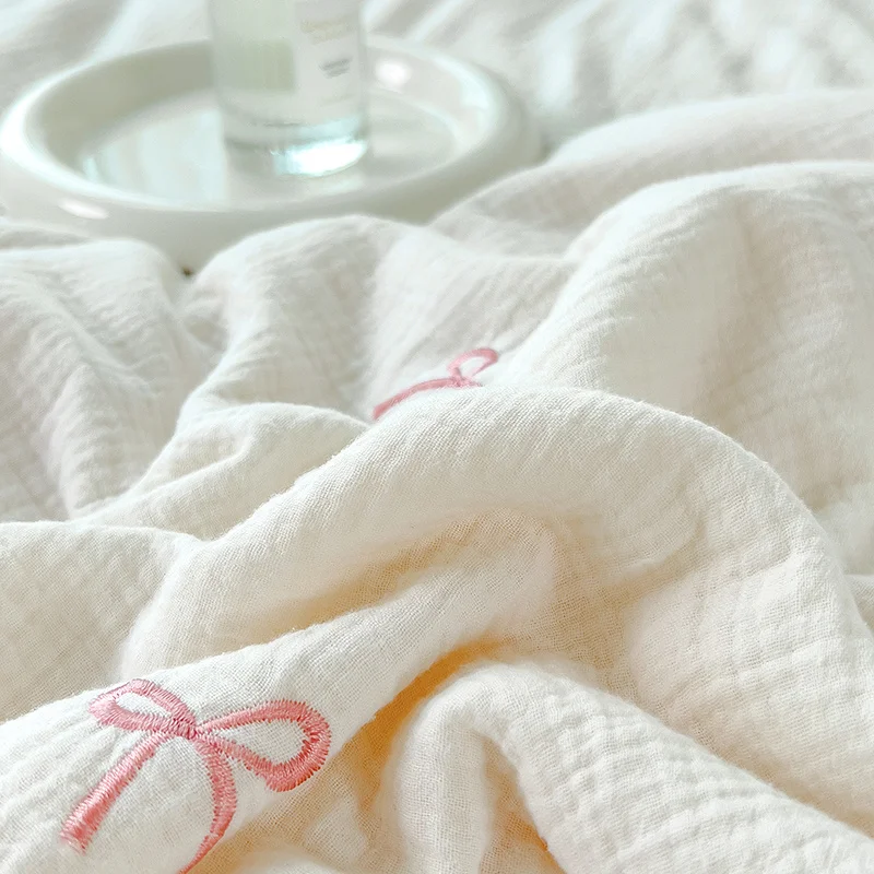 Skin-friendly and Comfortable Cotton and Linen Embroidered Soybean Summer Quilt summer quilt summer quilt set