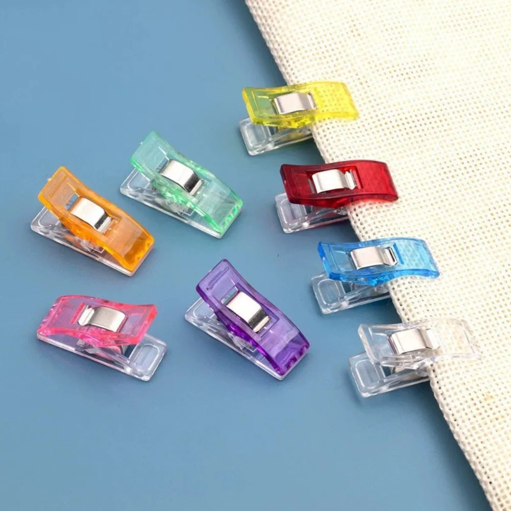 30PCS 플라스틱 바느질 클립 다목적 미끄럼 방지 뜨개질 클립 다양한 색상 미니 뜨개질 클립 공예 도구