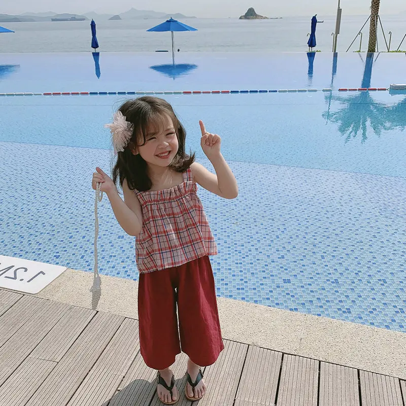 

Летние хлопковые милые полосатые рубашки без рукавов для девочек и девочек, топы + свободные брюки, детский спортивный костюм, детская одежда из 2 предметов, От 2 до 8 лет