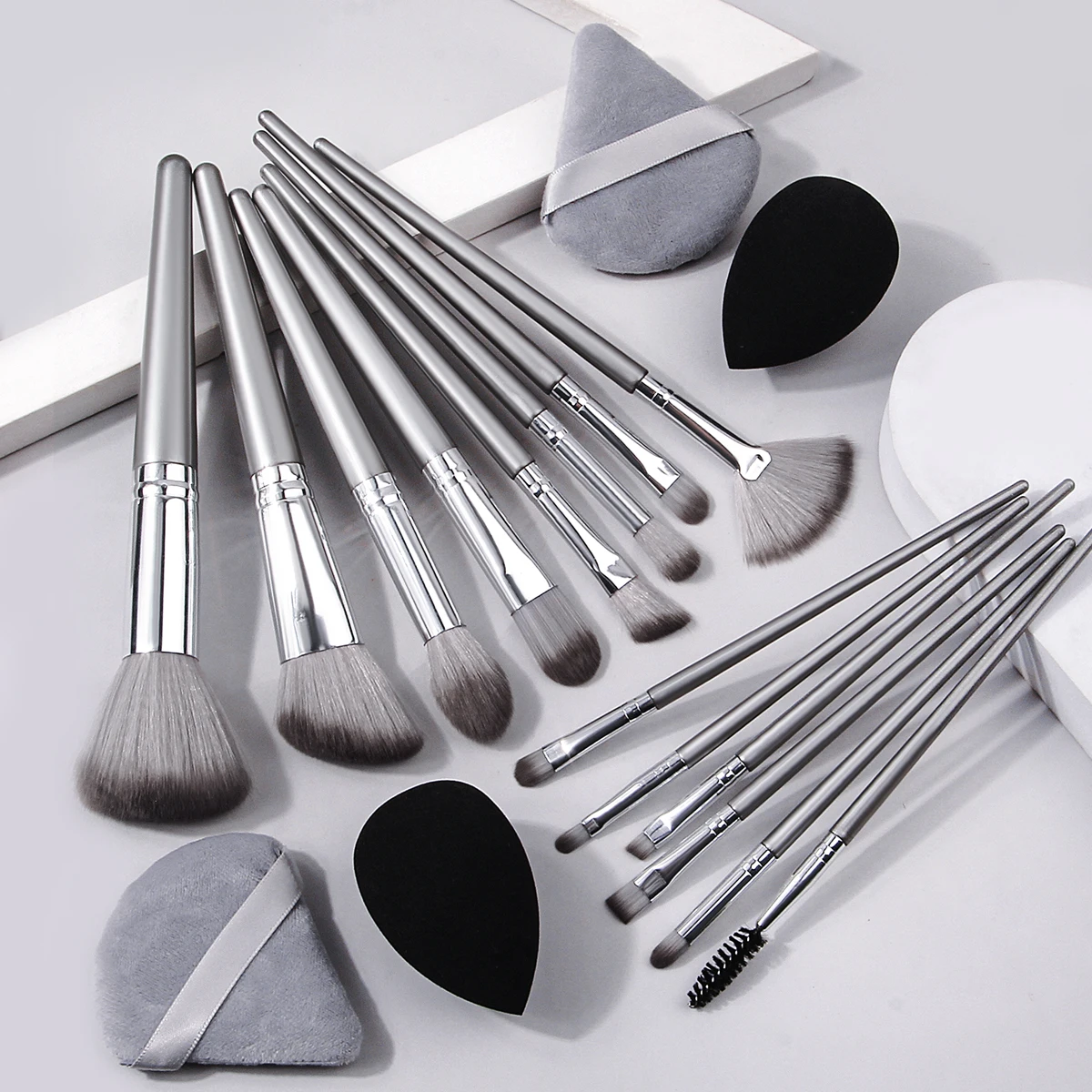14 makeup brush sets Beginner soft powder blush brush foundation Makeup sponge egg Triangle Setting Powder puff makeup brush set makeup sponge makeup brush makeup tools beauty supplies