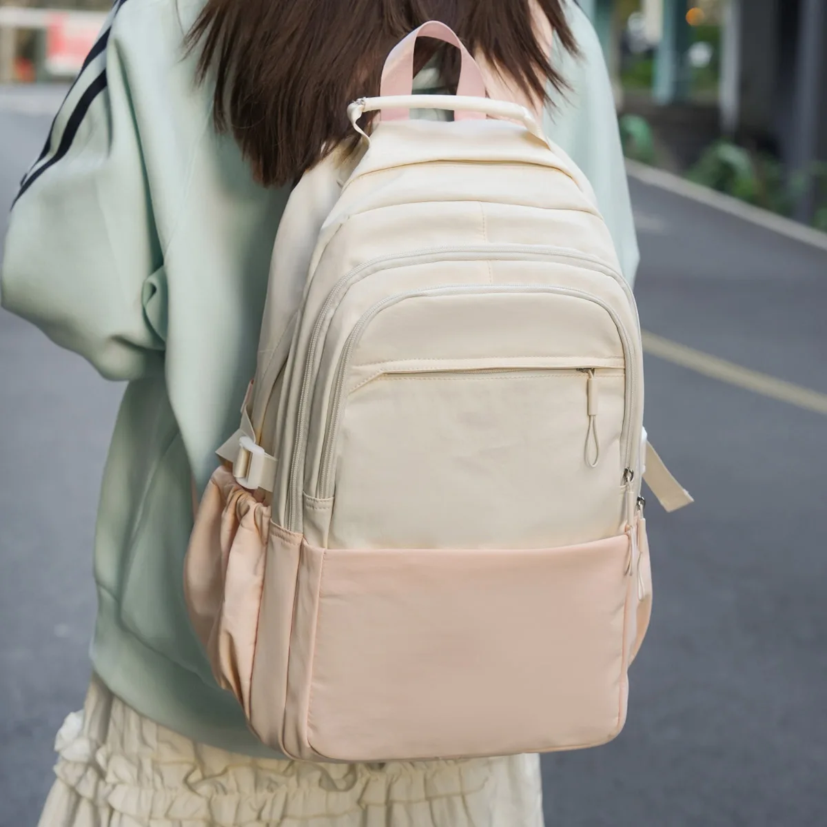 Backpack for College Students, Women's Travel Lightweight Backpack, Travel and Commuting, 16inch Laptop Bag for Middle School Students