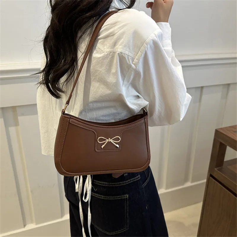 18155-96740d.jpg Elegant Daily Handbag for Women