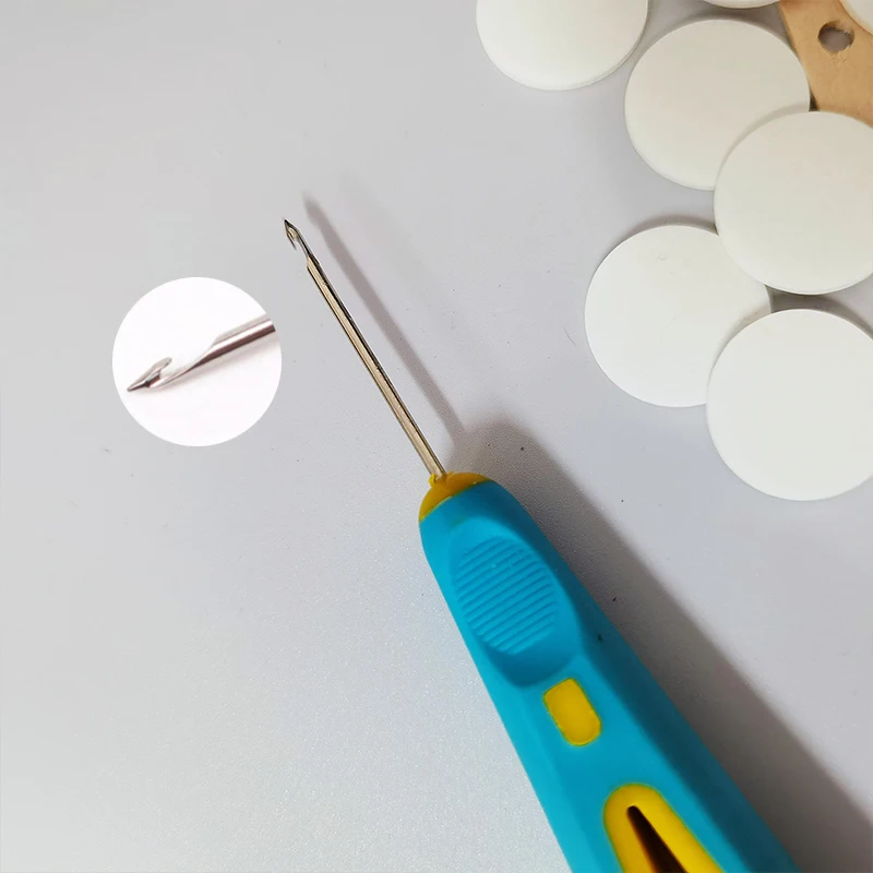 Description Picture 4 of item103pcs Waxed Cotton Candle Wicks Set with Stand Original Smokeless Candle Wicks Soy Oil Wax Core Woven Making Candles Supplies