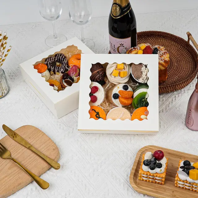 Multi-Piece Cookie Boxes with Window – White Treat & Pastry Boxes 4