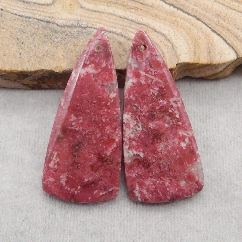 Semiprecious Natural Stone Norwegian Thulite Gemstone Triangle Earring Bead Fashion Jewelry Accessories For Women 36x15x5mm 8g