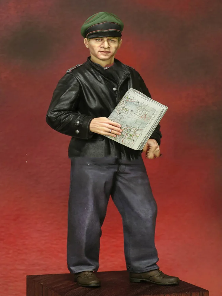 Unbemalter Bausatz 1/16 120 mm Captain Michel Wittmann 120 mm Figur Historische Figur Resinbausatz