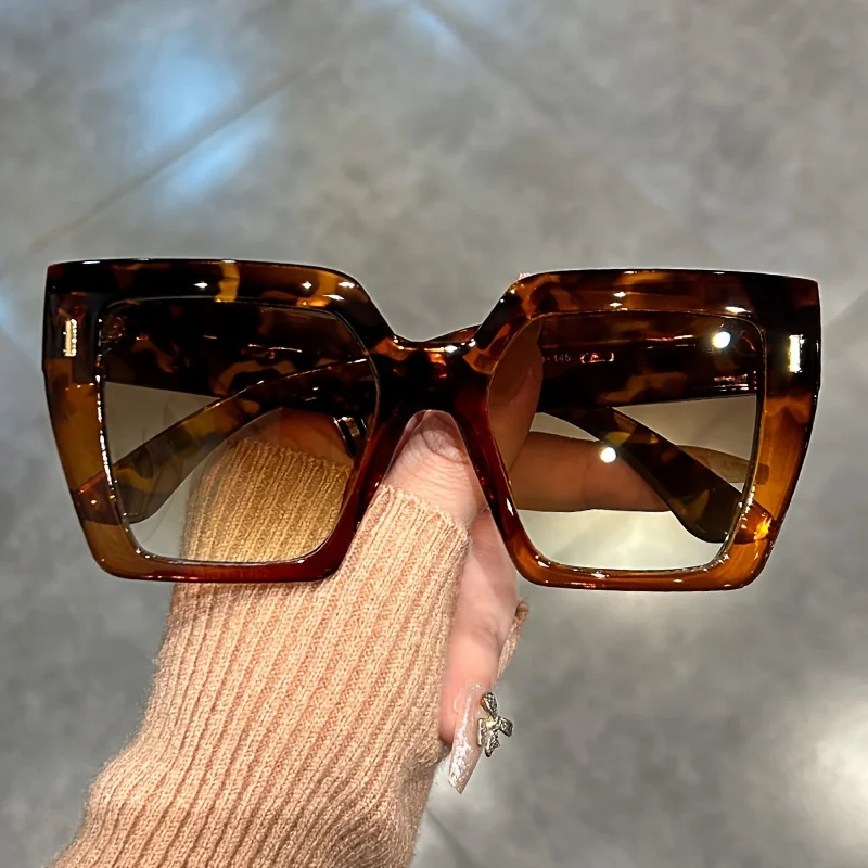 Stylish Gradient Sunglasses with Oversized Square Frame and Anti-Reflective Lenses - Perfect Summer Beach Party Accessory
