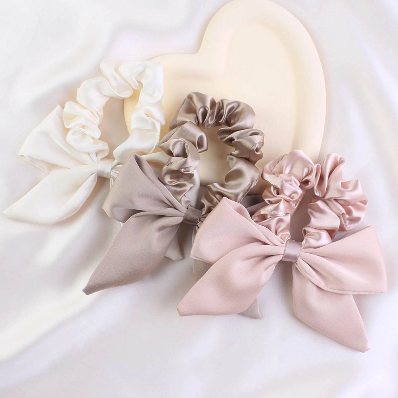 1PC Satin Bow Scrunchies Set, Elegant Hair Ties with Bows, Soft Silk - Like Hair Accessories for Women, Perfect for Ponytails