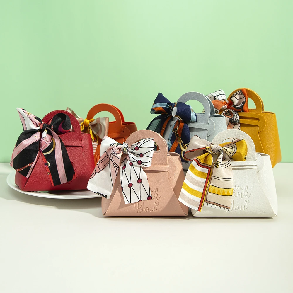 Thank You Embossed Leather Gift Bags Wedding Favour Bag for Guest Mini Handbag with Ribbon Candy Packaging Box Eid Party Decor
