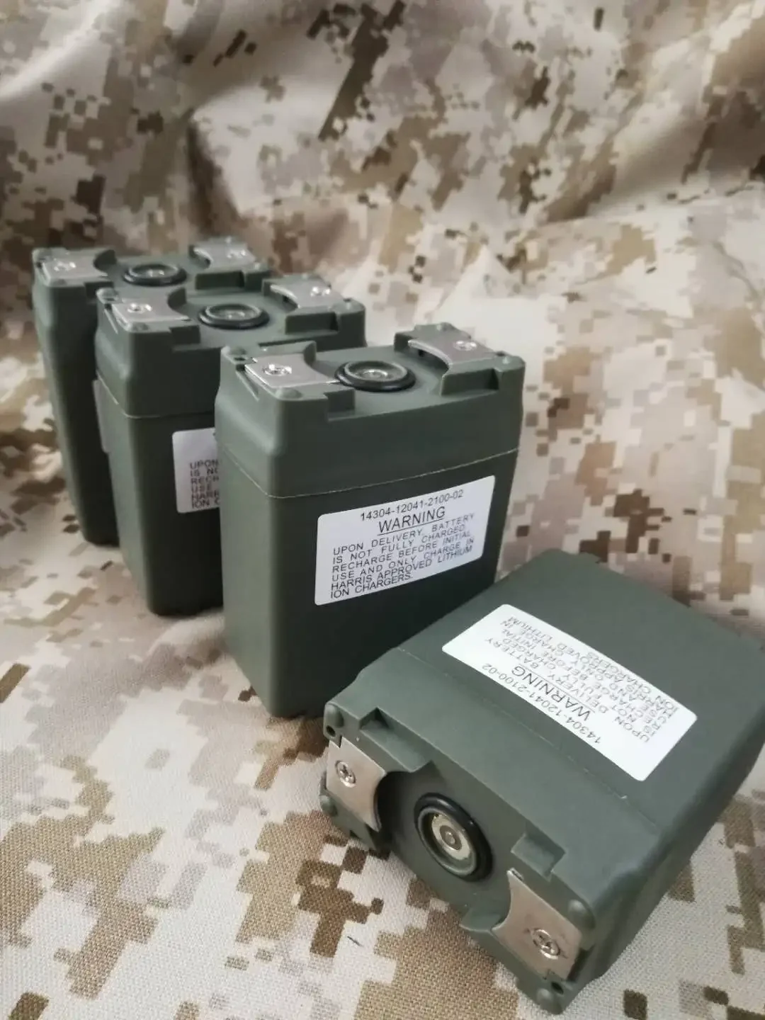 Outdoors-152A 8.4V lithium battery box excluding lithium batteries