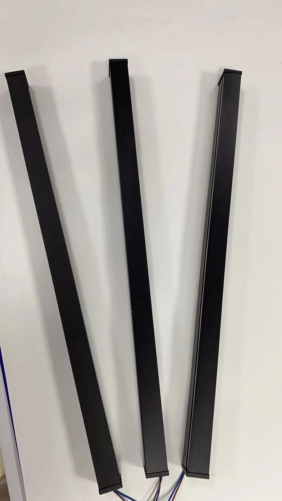 Description Picture 3 of itemMinimalist Strip Wall Lamp Living Room Grille Simple Modern Bedroom Bedside Wall Lights Hotel Aisle Creative LED Wall Decor Lamp