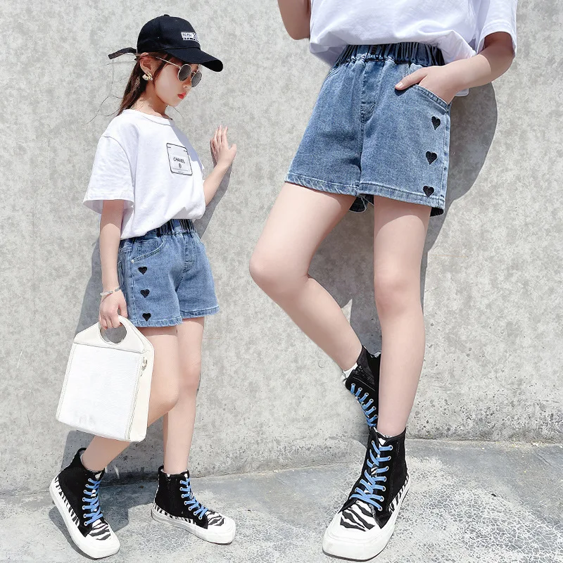 Girls' Denim Shorts Summer Outfit New Korean Version Children's Embroidered Hot Pants Thin and Heart-shaped Pants for Little