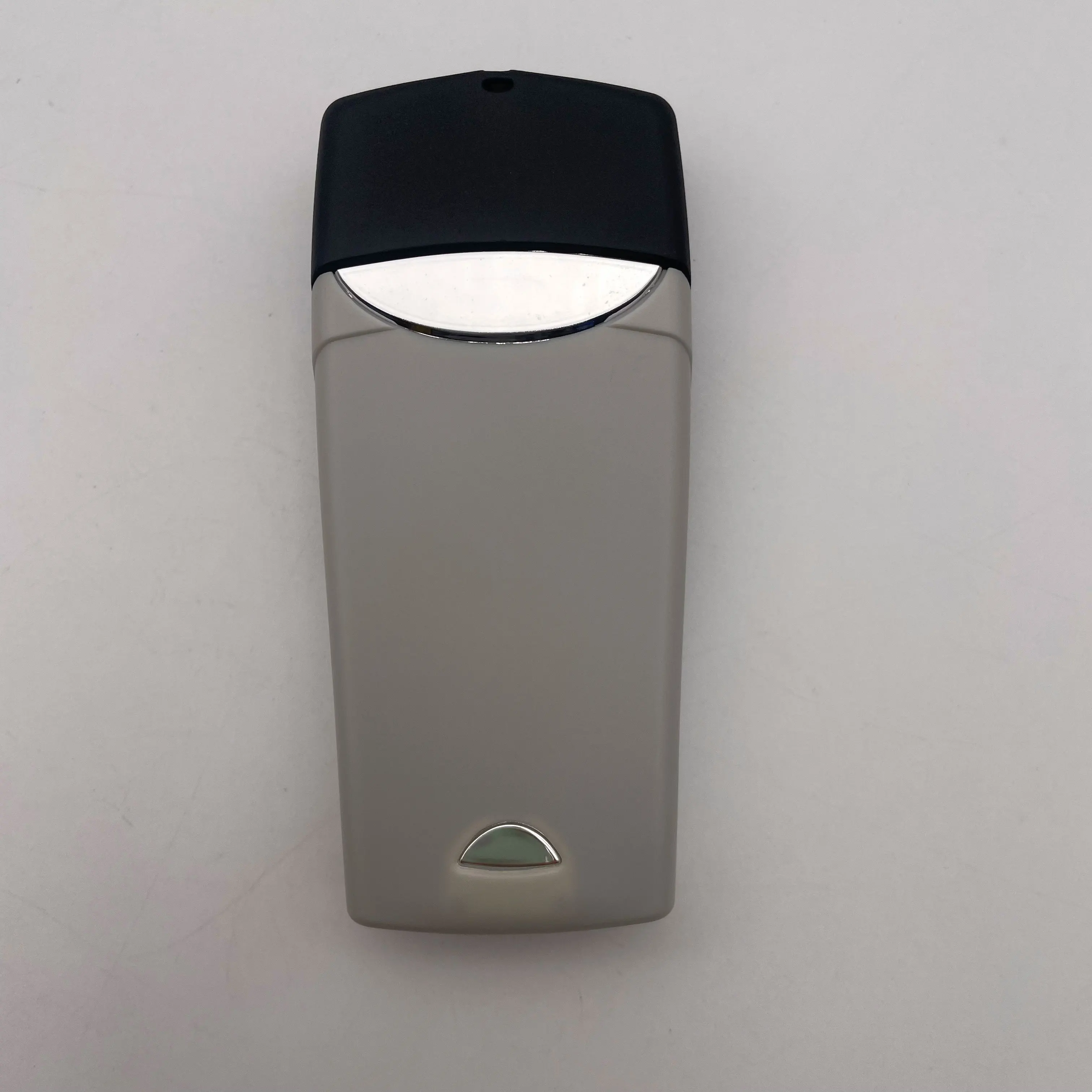 الأصلي مقفلة 8310 الهاتف المحمول الروسية العربية ا...