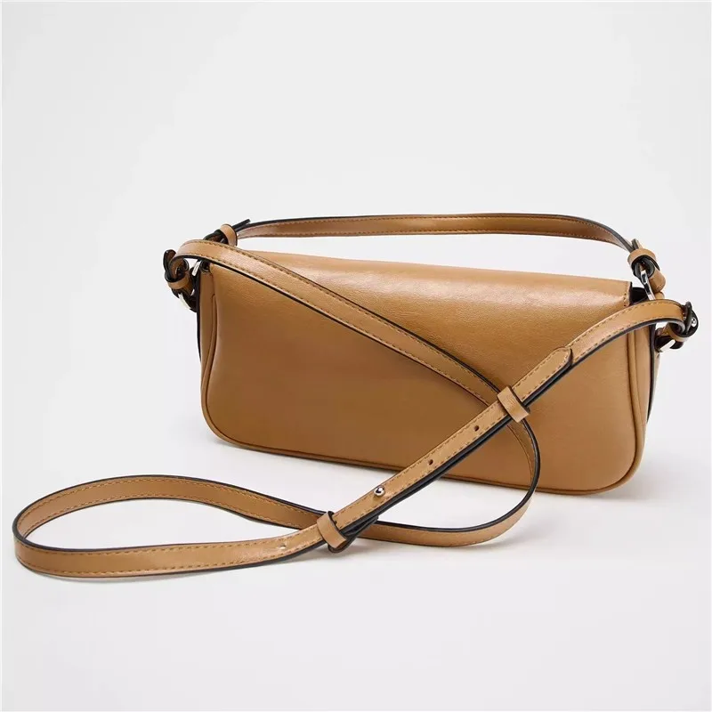 New Fashionable Women's Bag Underarm Crossbody Small Square Bag Stylish Versatile Single Shoulder Handbag for Summer 2025