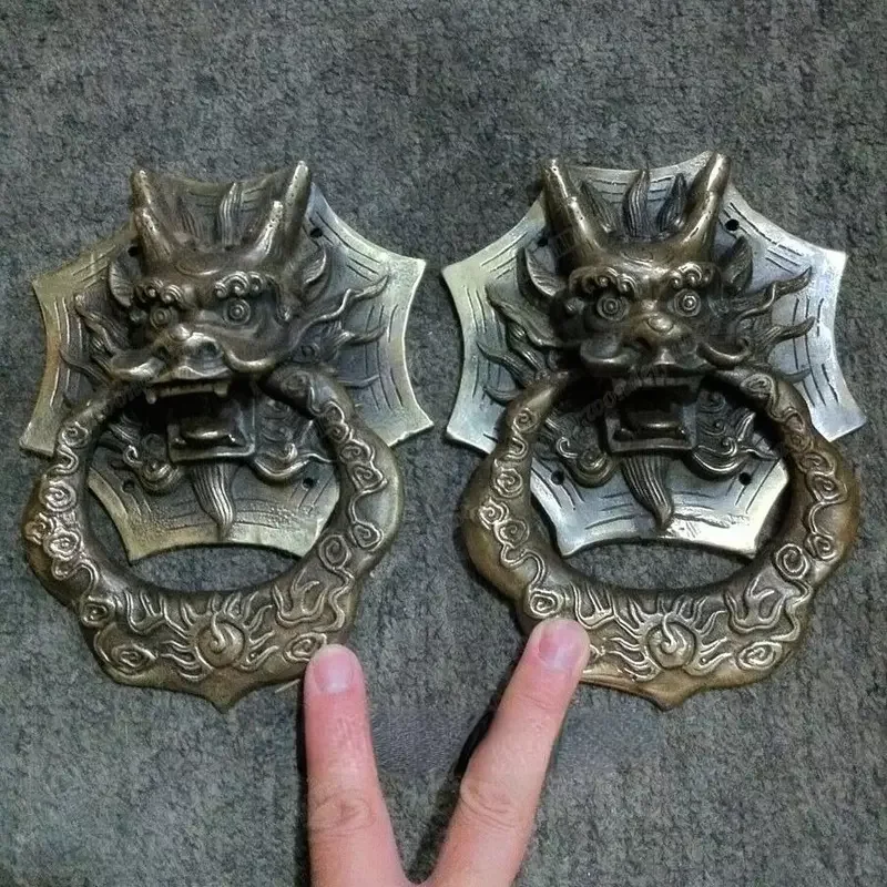 

Пара Fengshui классические народные редкие китайские старые медные дверные колокольчики с драконом