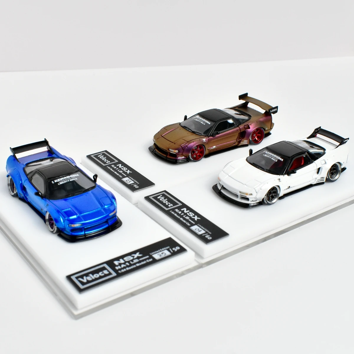 

Быстрая версия 1:64 Honda NSX первого поколения, широкая фотография