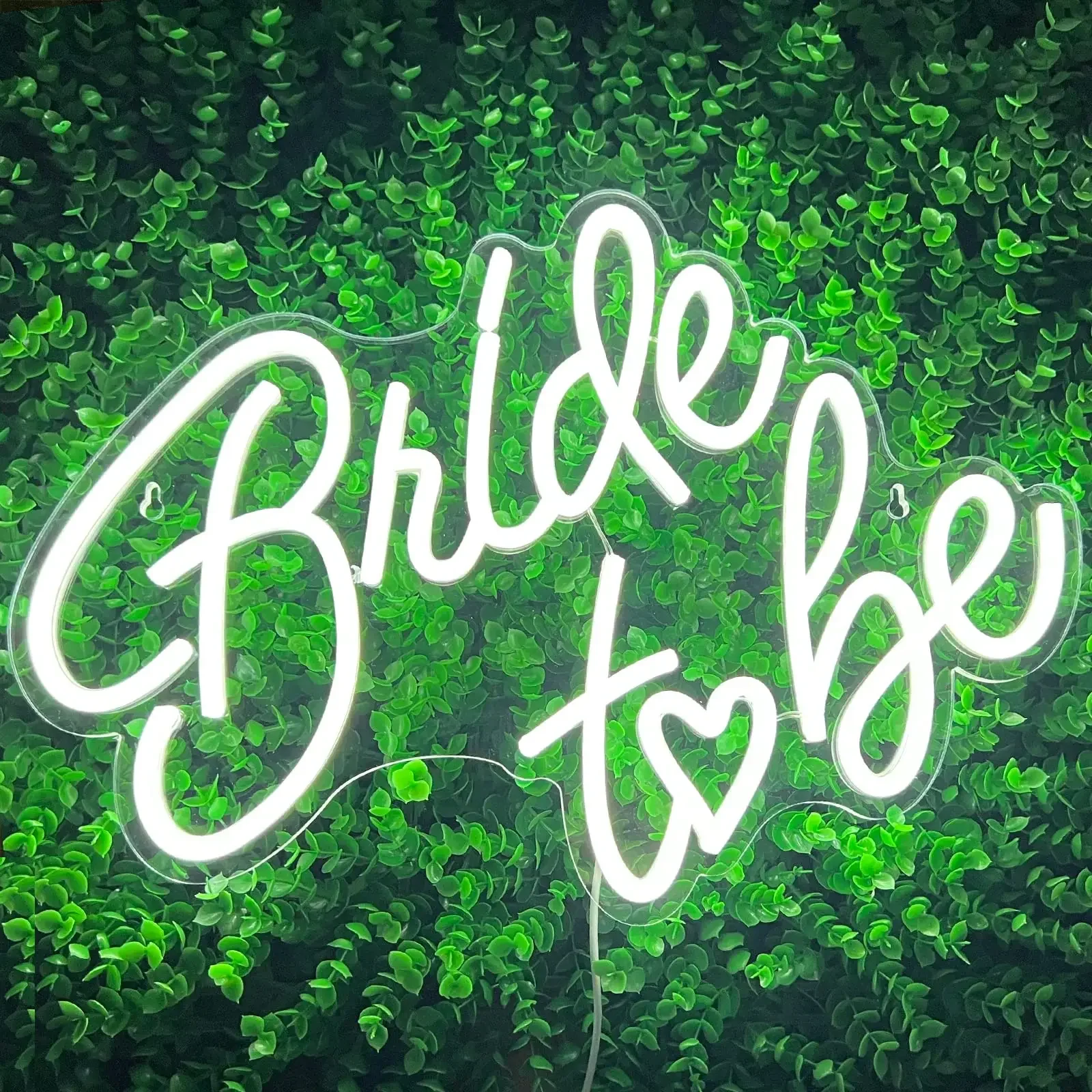 

LED BrideTo Be Neon Sign for Wedding Birthday Valentines Day Party Engagement Personalized Led Light Bedroom Wall Decor