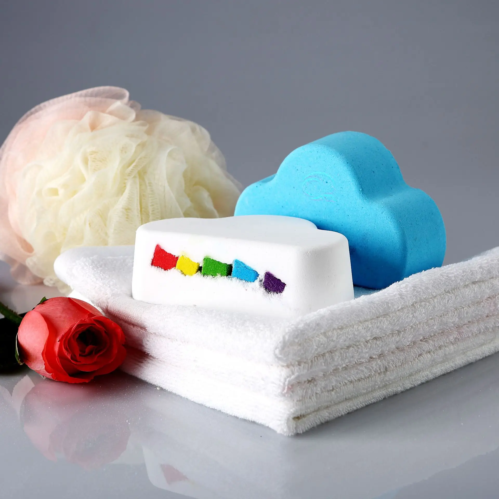 120g Rainbow Cloud Bath Salt Explosive Ball Vivid Color Moisturize Dry Skin Convenient Easy To Carry SPA Accessory