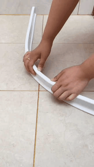 Description Picture 2 of itemSelf-Adhesive Silicone Bathroom Water Stopper Water Retaining Strip Bendable Bathroom Door Washing Machine Shower Dam Barrier