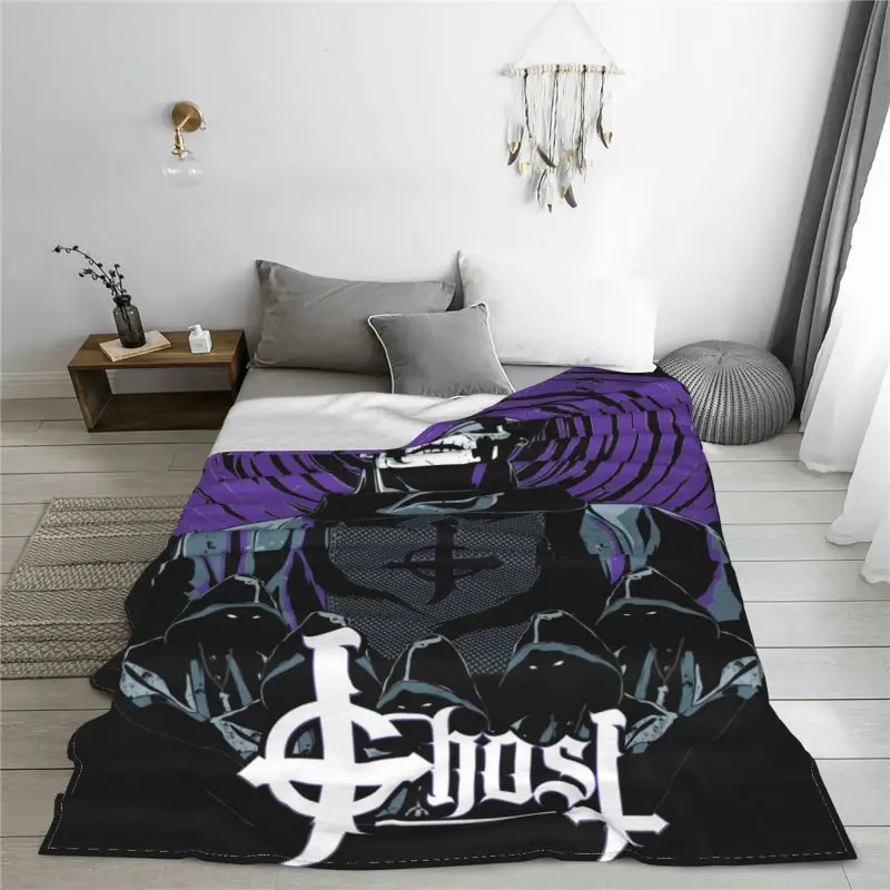 Ghost Papa Emeritus ������ �� ��� ���� ���� ħ�� �����, ������ ���� ���� ħ�� ��Ʈ