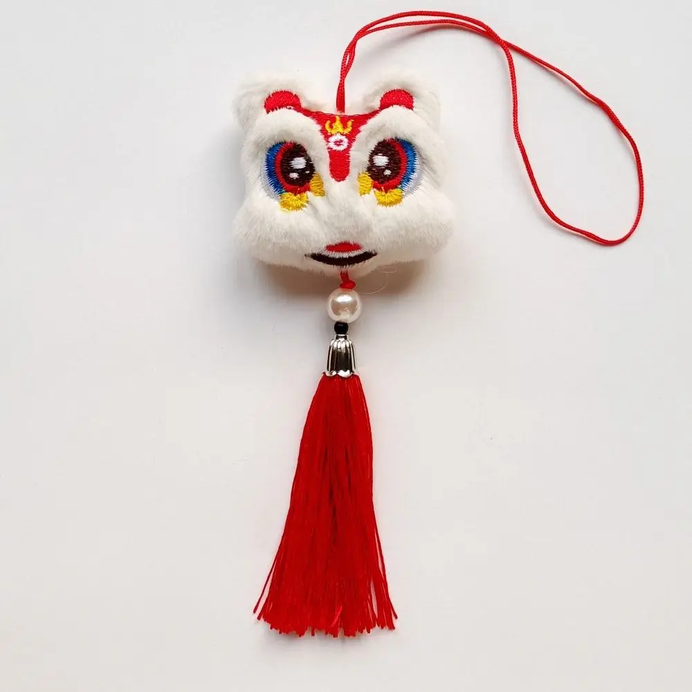 Chinese Style Lion Dance Tassels Pendant Lucky Cartoon 2025 New Year Zodiac Red Traditional Snake Mascot Plushies