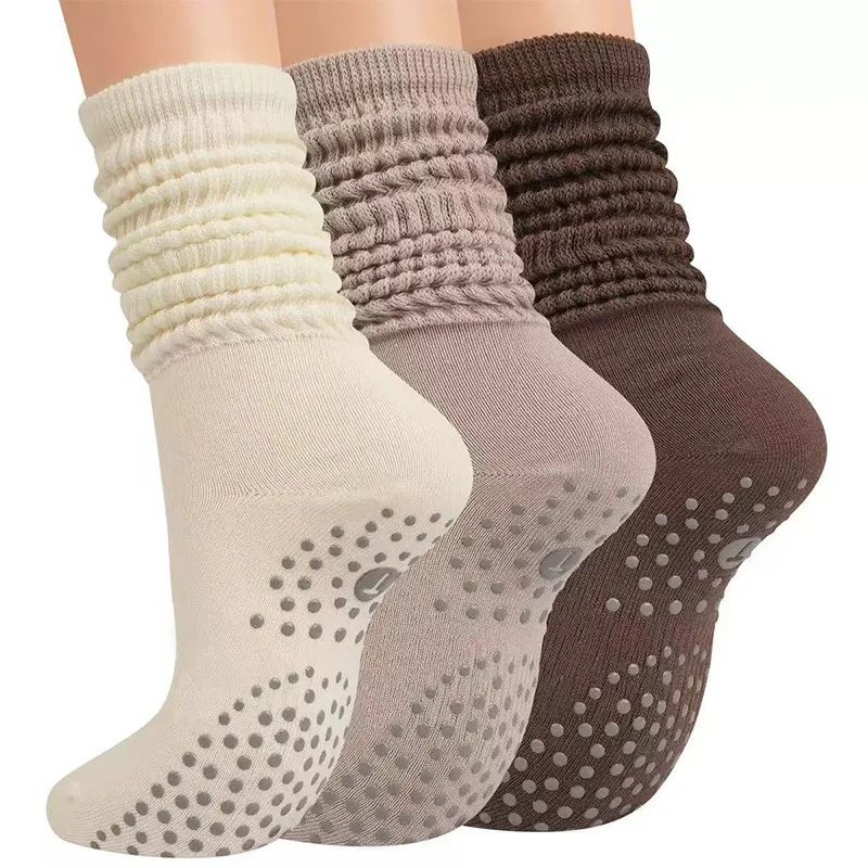 Women's Non-Slip Yoga & Pilates Mid-Calf Socks - Sweat-Absorbent and Versatile Fitness Grip Socks