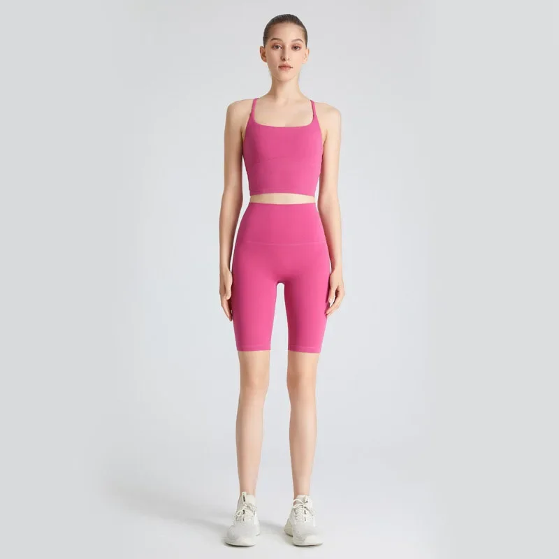 Рисунок 5 - Женские персиковые Капри с высокой