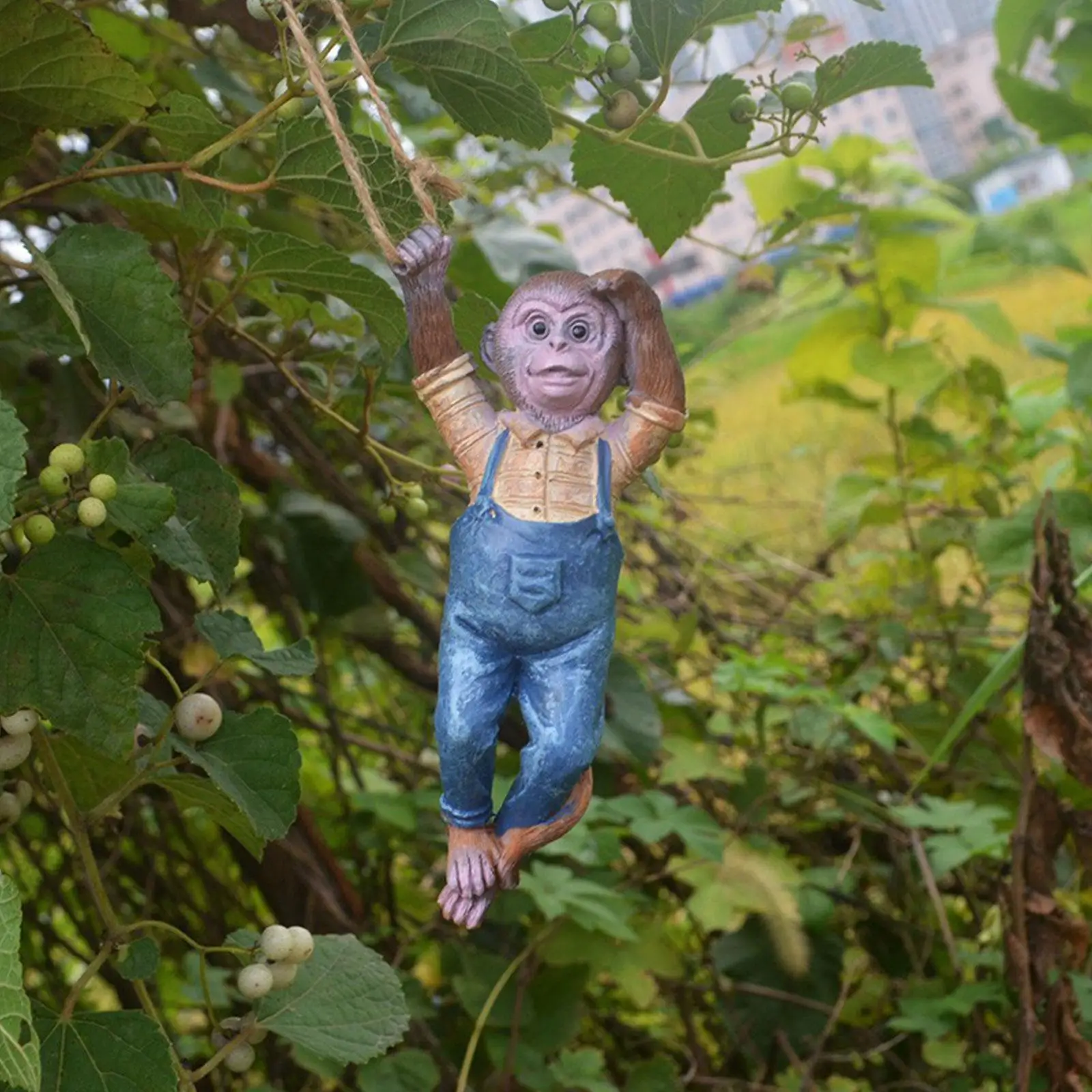 Statue en résine à suspendre en forme d'arbre à singe, décoration  d'extérieur, petit Animal Pastoral, Sculpture créative de Simulation de  singe L5O3 - AliExpress