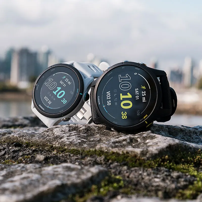 Garmin Forerunner 255 プロフェッショナル ランニング、サイクリング 