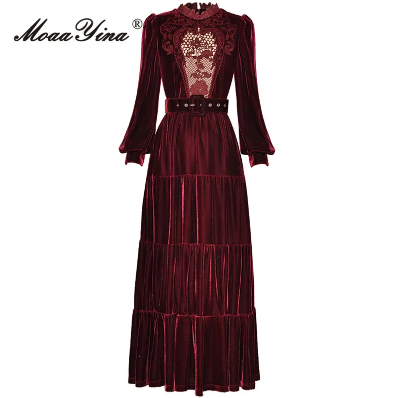 

MoaaYina Autumn Fashion Runway Wine Red Vintage Velvet Dress Women Stand Collar Embroidery Sashes Gathered Waist Slim Long Dress