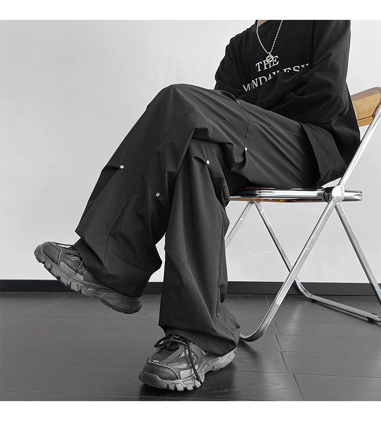 Description Picture 4 of itemMens Black Harajuku Sweatpants Men Streetwear Solid Color Cargo Pants Elastic Waist Wide Leg Men's Joggers Overalls Baggy Pants