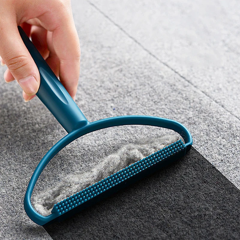 clothes hair scraper