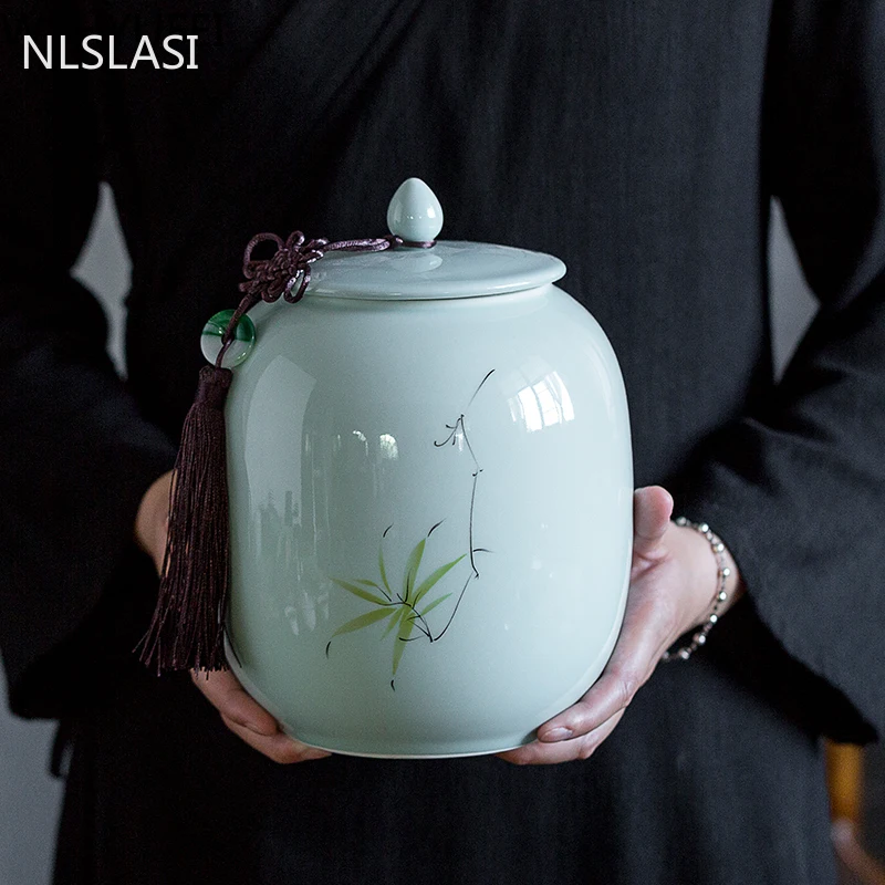 

Chinese celadon tea cans with lids Sealed moisture-proof Large-capacity tea cans Living room home craft decorations NLSLASI