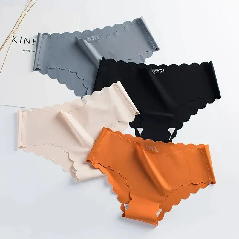 Ice Silk Seamless Women's Underwear 4pcs with Pure Cotton Crotch for High-end Japanese Girls