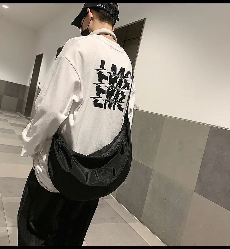 shoulder bag