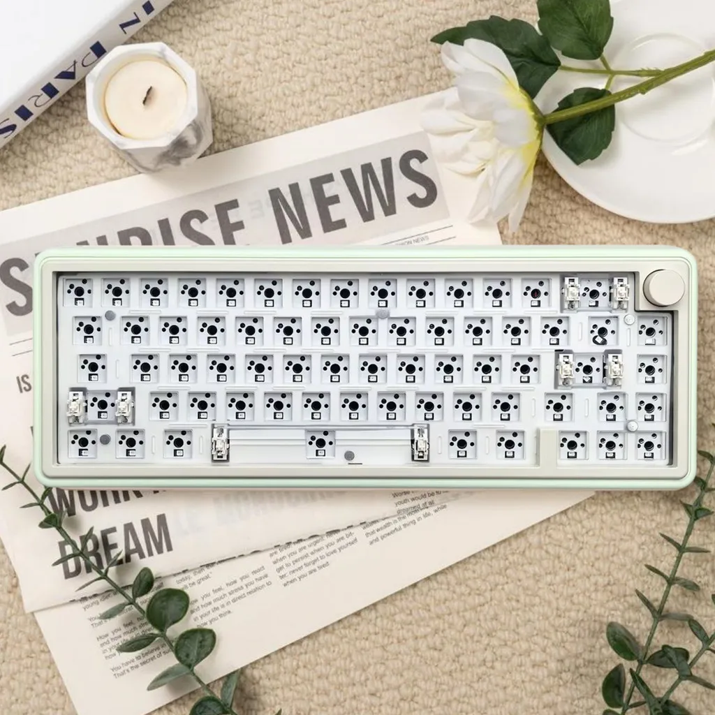 キーボードキットスイッチ潤滑キット65%キーボードDIYキーボードカスタムPCBキット、DIYメカニカルキーボードキット68キー2. QMK65 3モード BT/2.4G/有線 メカニカルキーボードキット VIA対応 ガスケット構造 ホットスワップ対応 RGB ゲーミング/オフィス用  - AliExpress 7
