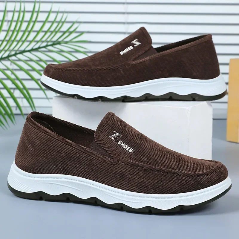 Men's Shoes Summer Breathable New Models The Elderly Men's Casual One-Pedal Wear Resistant Cloth Shoes 2