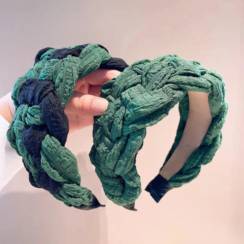 

Winter Green ~ Japan And South Korea Retro Woven Wide-Brimmed Hairband Headdress Simple Hair Card Wild Hair Hoop
