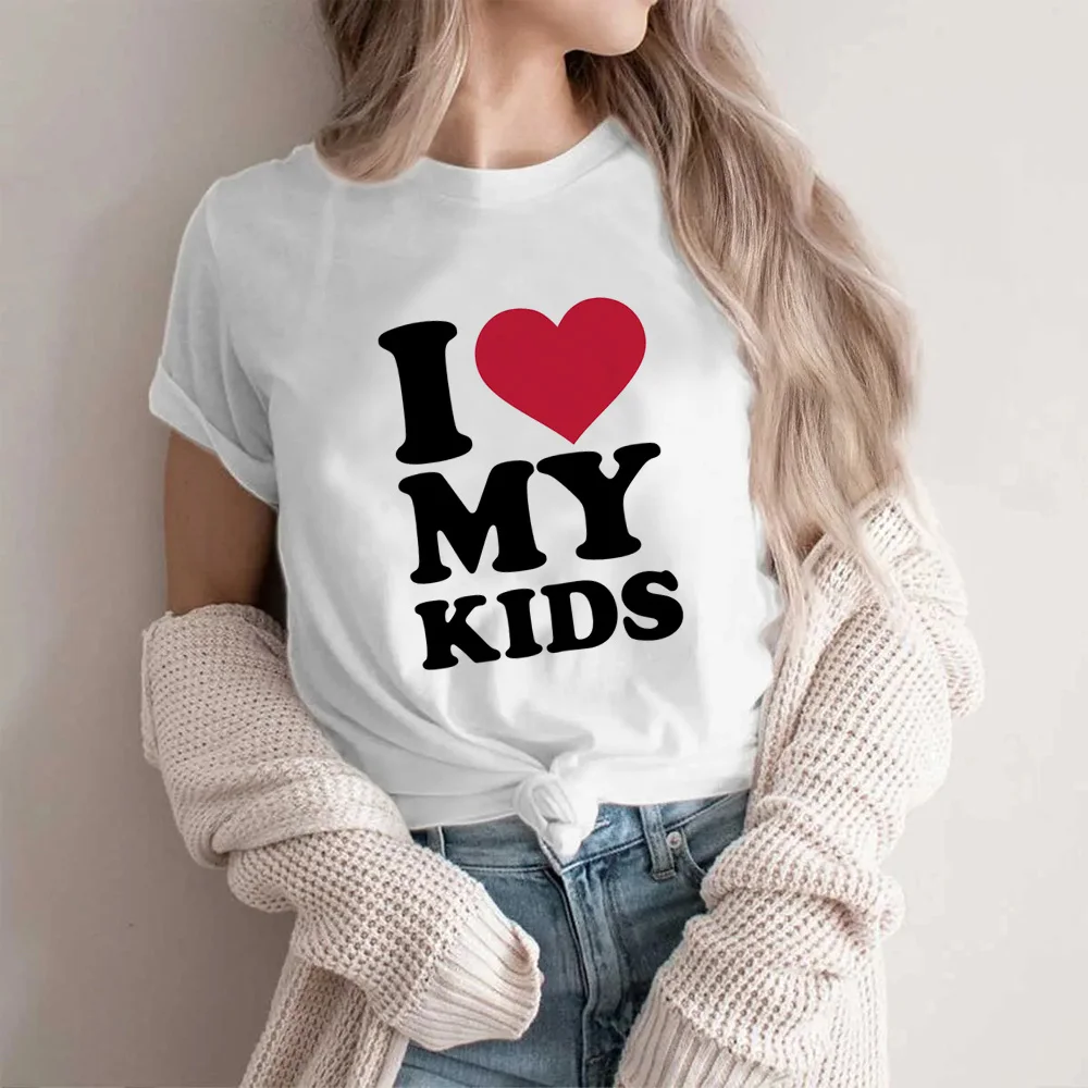 

Женская футболка с принтом аниме «i Love»