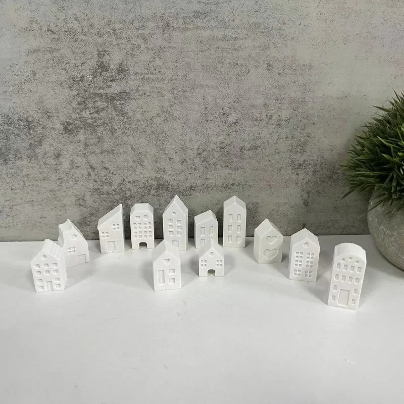 2 Stampi In Silicone 3D A Forma Di Casa Con Base - Per Candele, Saponi E Decorazioni Fai Da Te - 18,7x14x1,2 Cm, Finestra Inclusa - 2
