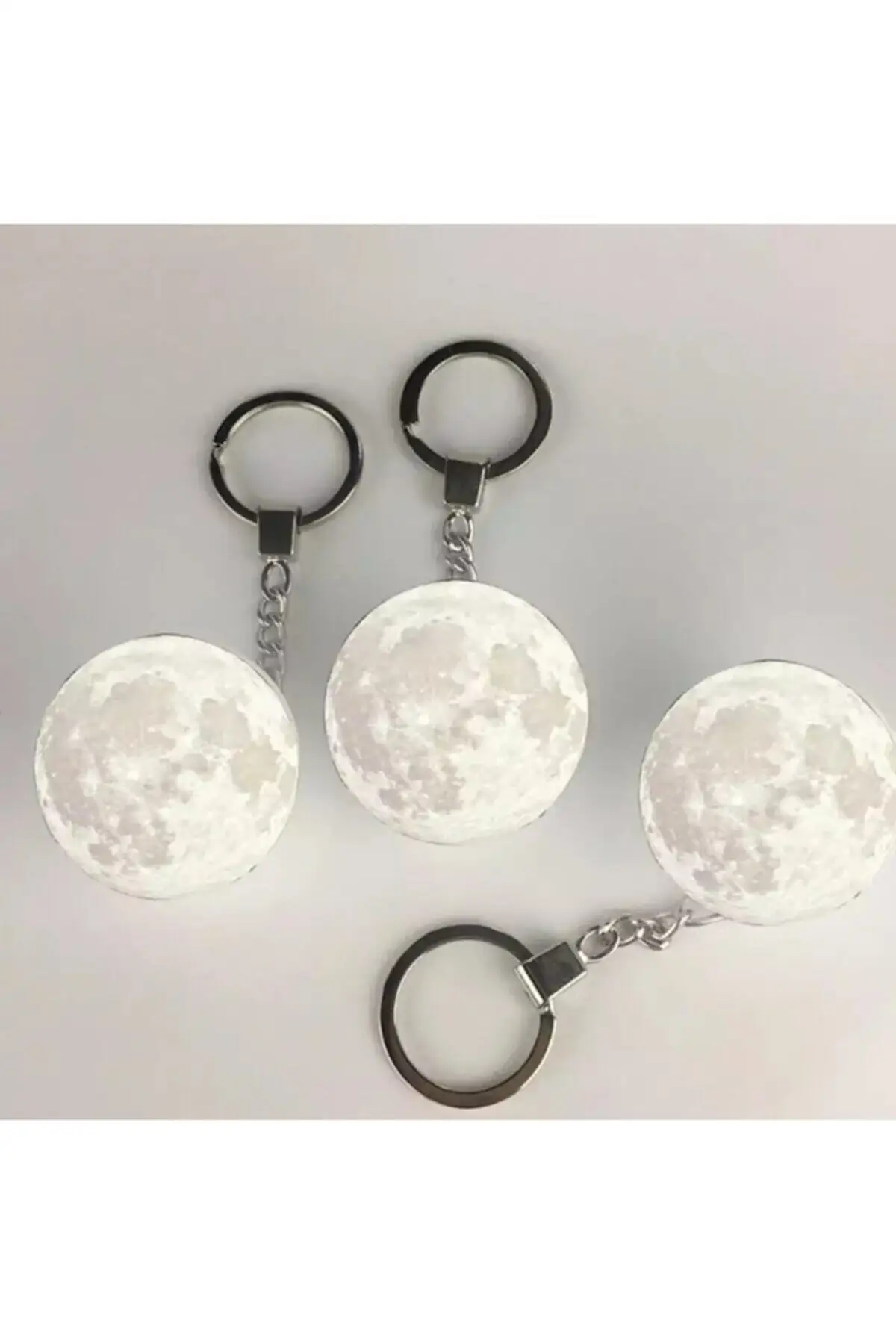 3d Moon Lamp Luminous Moon Keychain Gift Products Light Emitting Mini Bulb Home Car Keychains Fashion Jewelry