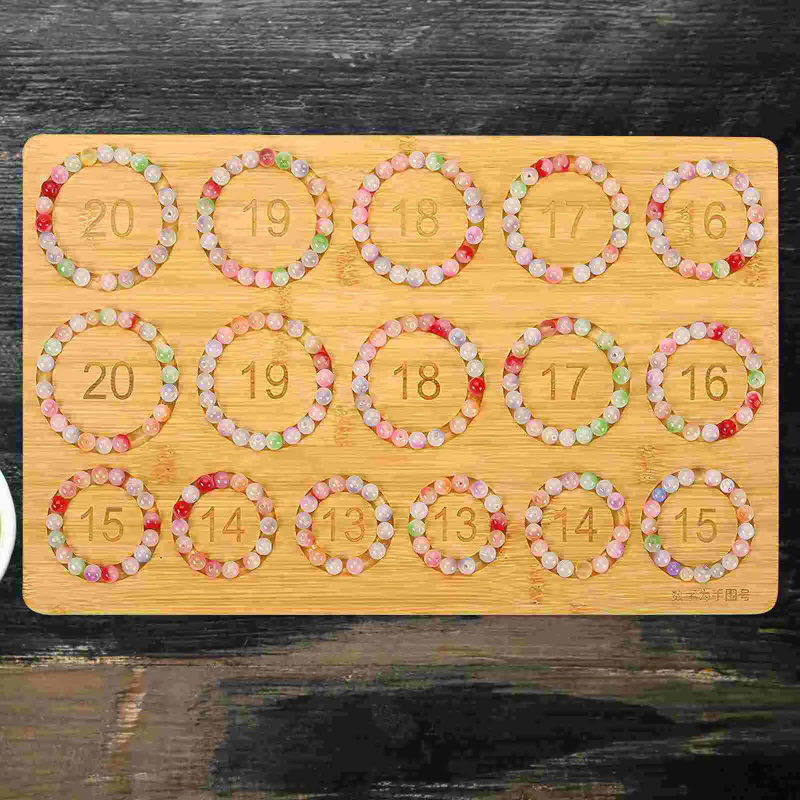 

Фоторамка для браслета, деревянное украшение из бисера